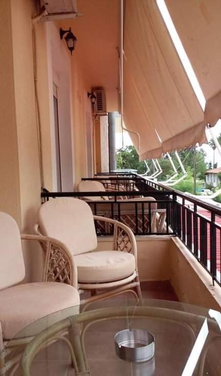 Rex Studios Loutra Edipsou  Ngoại thất bức ảnh